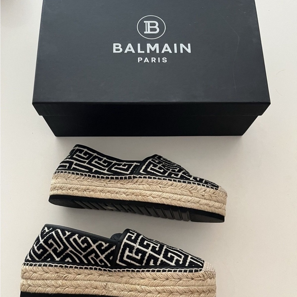 Balmain Black and White Women's Espadrille Shoes